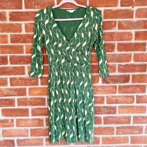 Boden green vine print stretchy jersey mini dress